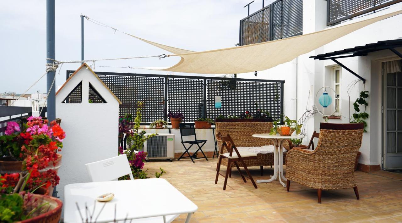 Trafalgar Guest house *